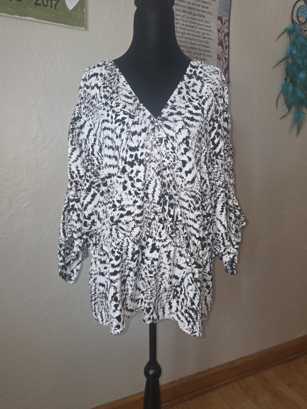 XXL Simply Vera-Vera Wang Animal Print Blouse
